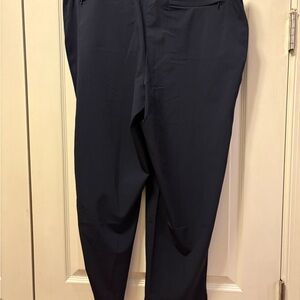 Chico's women’s navy blue light weight pants size 3.5R (18W-20W)